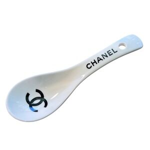 CHANEL Spoon Rest Brand New! Chinese Soup Spoon